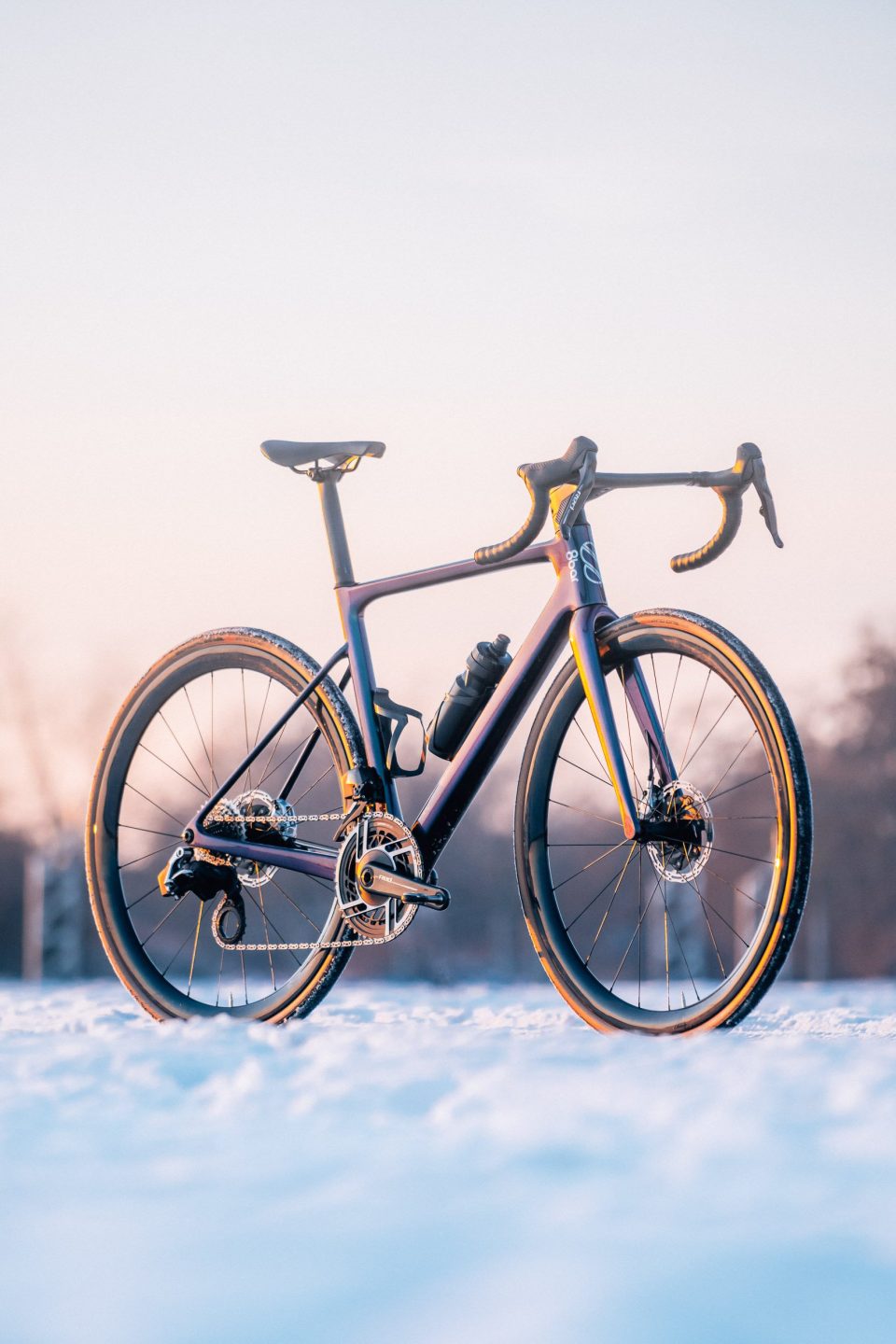 8bar KRONPRINZ Carbon V3